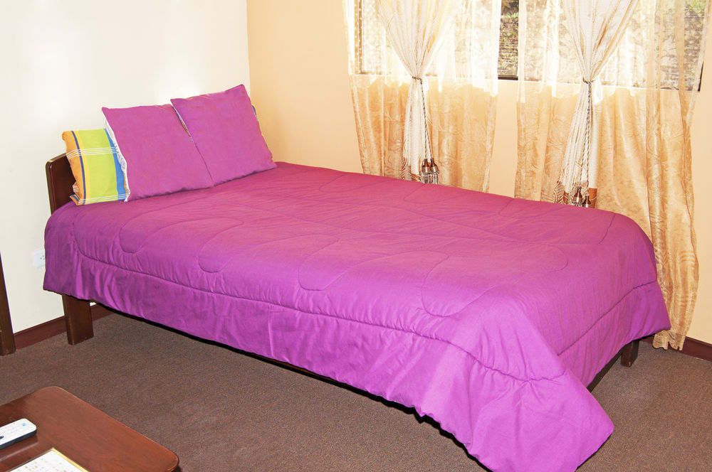 Hotel Residencial El Viajero Tababela Ngoại thất bức ảnh