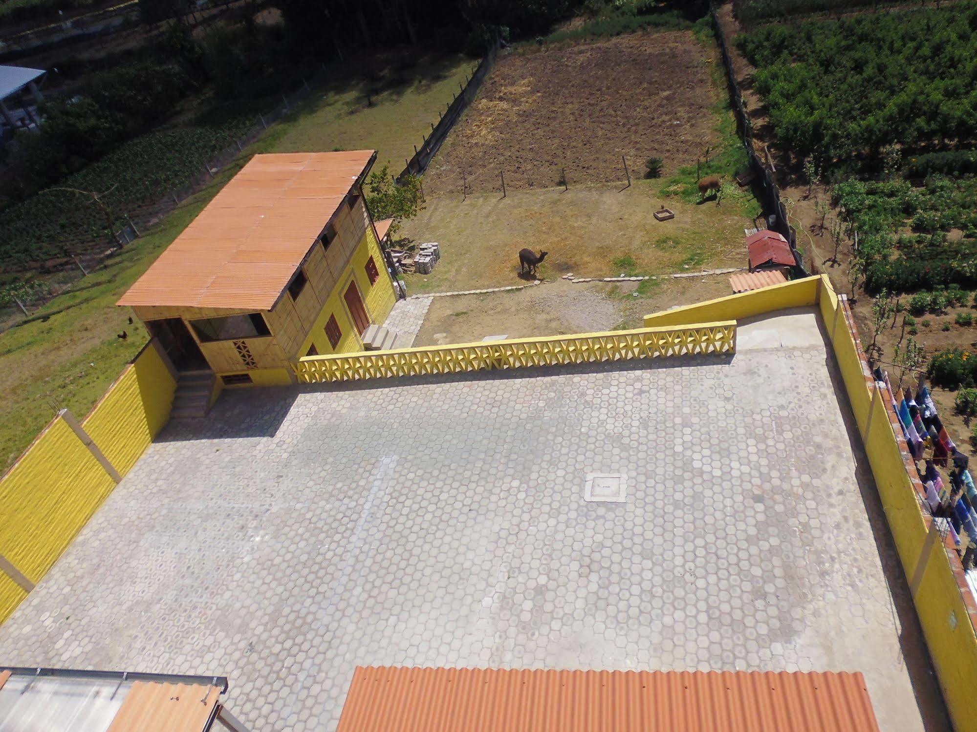 Hotel Residencial El Viajero Tababela Ngoại thất bức ảnh